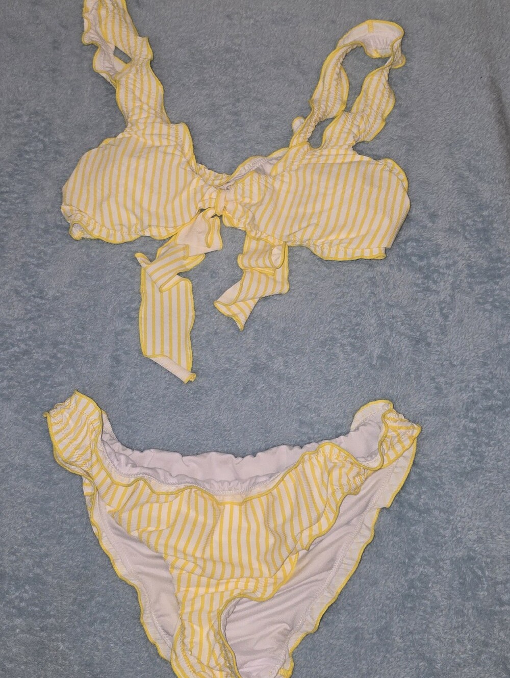Cupshe  Size S Yellow & White Striped Ruffled Tie-Front Bikini Set